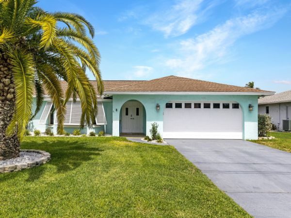 Cape Coral Home 1024120