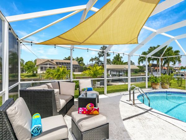 Cape Coral Home 1024120