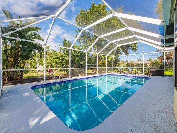 Cape Coral Home 1024121