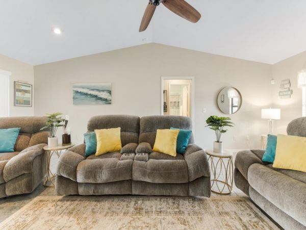 Cape Coral Home 1024121