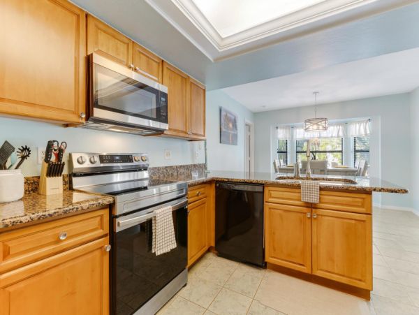 Cape Coral Home 1024121