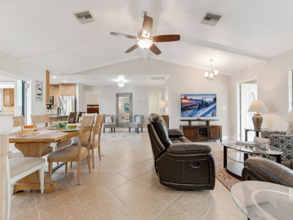 Cape Coral Home 1024122