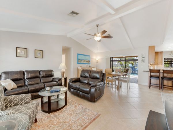 Cape Coral Home 1024122
