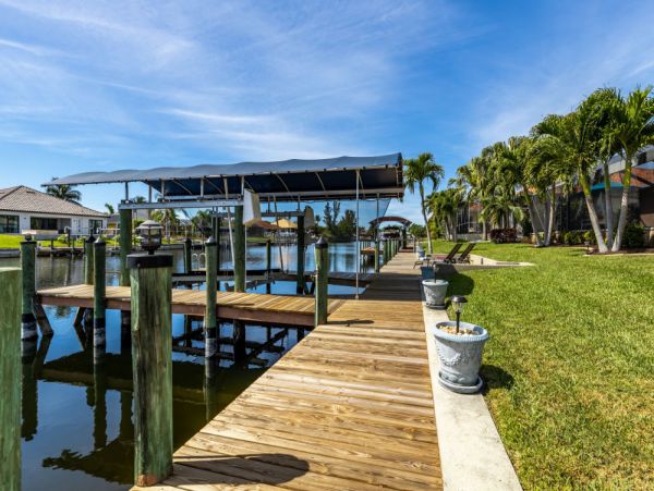 Cape Coral Home 1024122