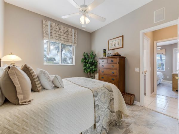 Cape Coral Home 1024123