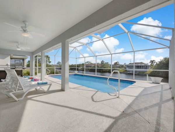 Cape Coral Home 1024124