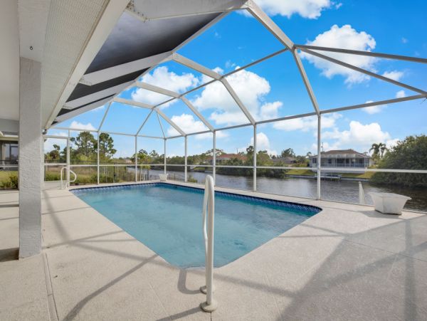 Cape Coral Home 1024124