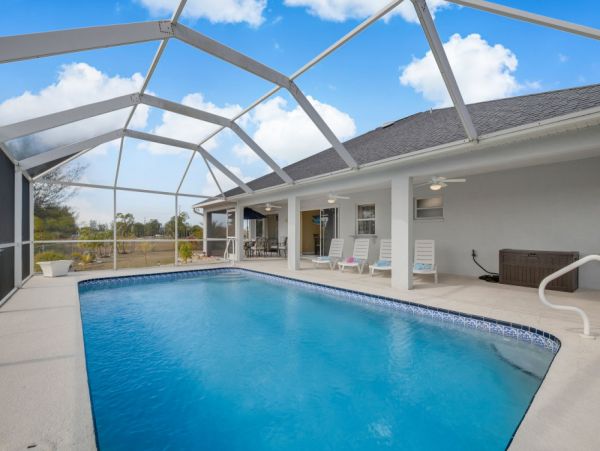 Cape Coral Home 1024124