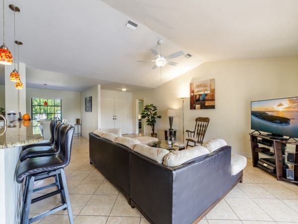 Cape Coral Home 1024125