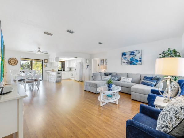 Cape Coral Home 1024126