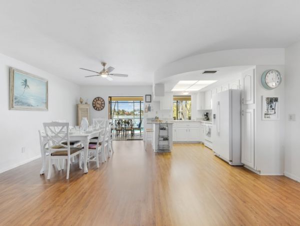 Cape Coral Home 1024126