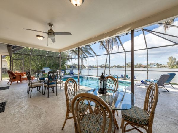 Cape Coral Home 1024126