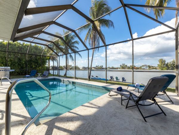 Cape Coral Home 1024126