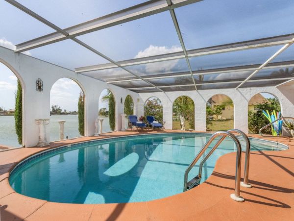 Cape Coral Best Luxury Vacation Home Water Views
