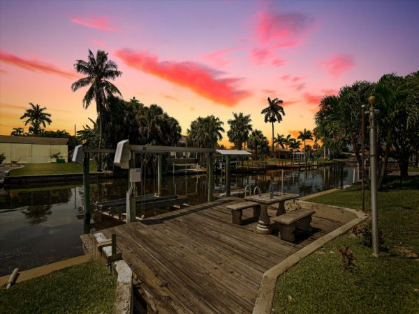 Cape Coral Home 1024133