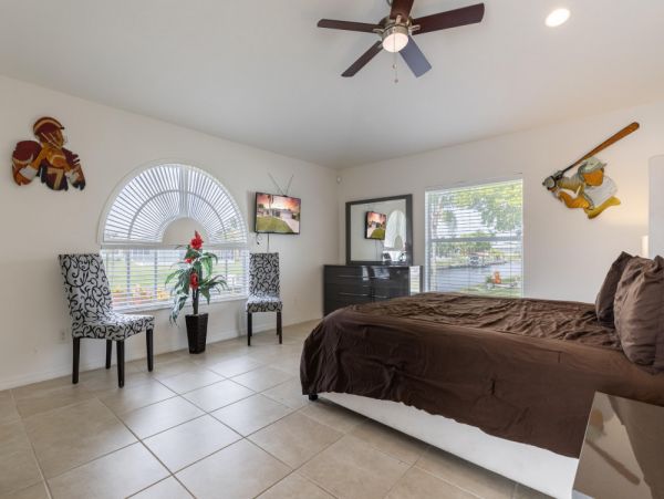 Cape Coral Home 1024136