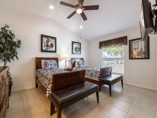 Cape Coral Home 1024136