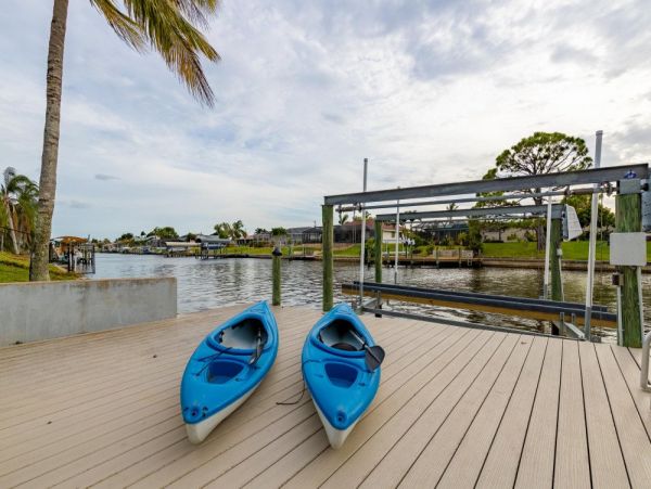 Cape Coral Home 1024136