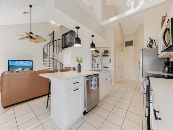 Cape Coral Home 1024137