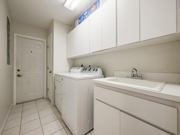 Cape Coral Home 1024137