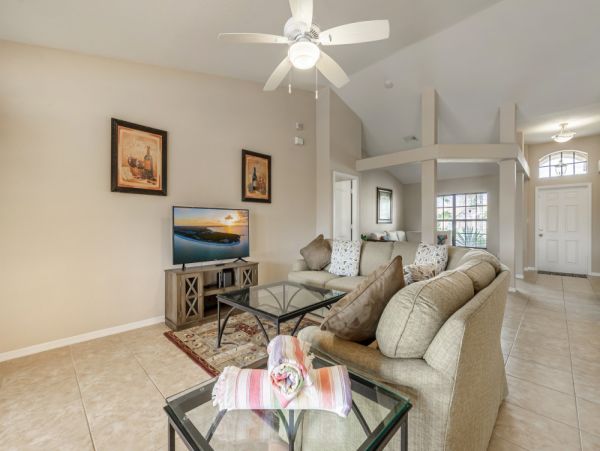 Cape Coral Home 1024138