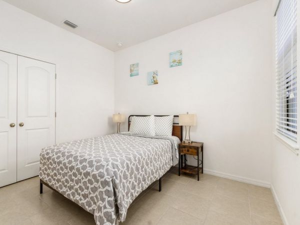 Cape Coral Home 1024140