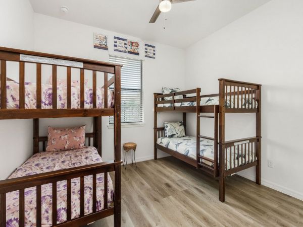 Cape Coral Home 1024140