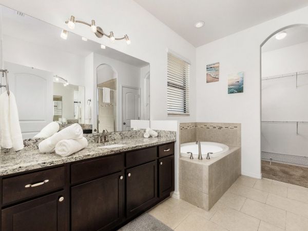 Cape Coral Home 1024140
