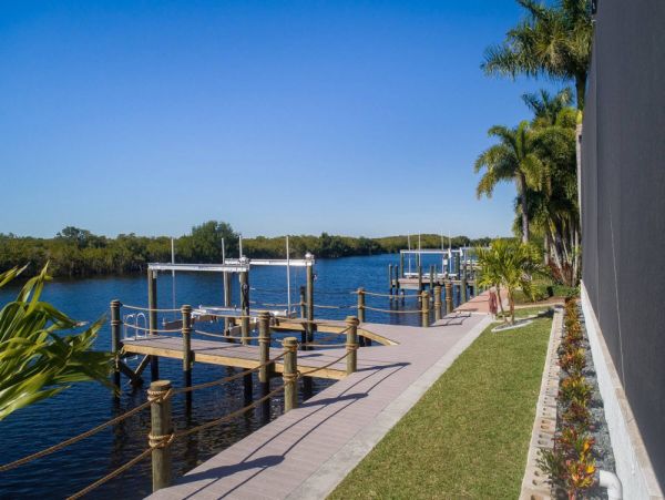 Cape Coral Home 1024142