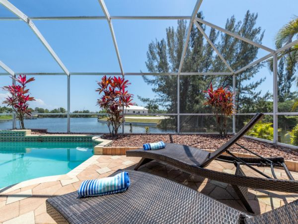 Cape  Coral House with Pool & Canal view