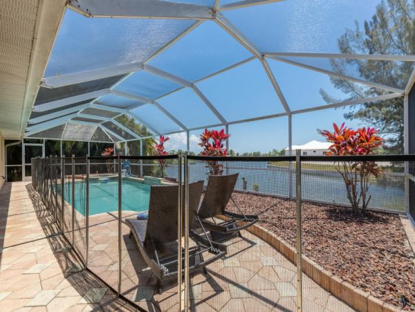 Cape  Coral House with Pool & Canal view