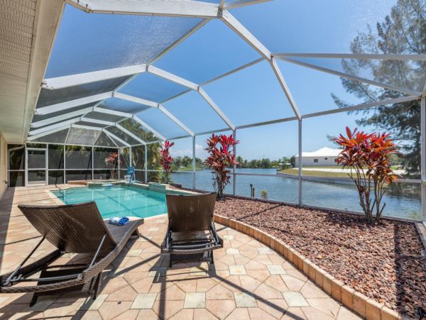 Cape  Coral House with Pool & Canal view