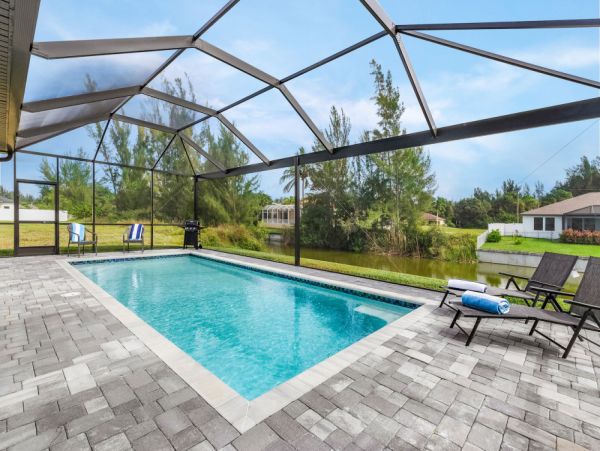 Cape Coral Home 1024144