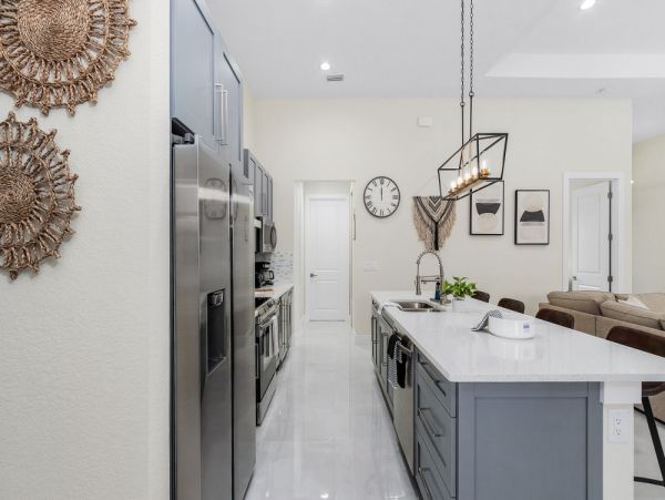 Cape Coral Home 1024144