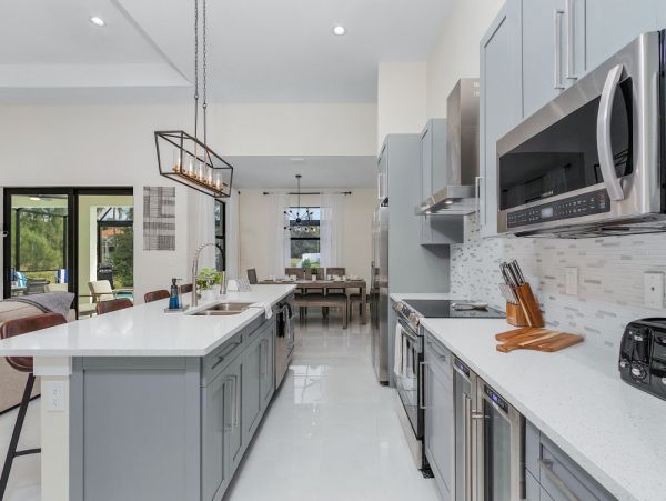 Cape Coral Home 1024144