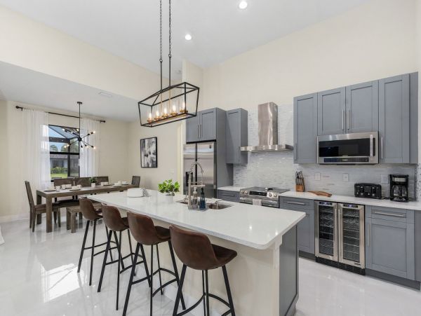 Cape Coral Home 1024144