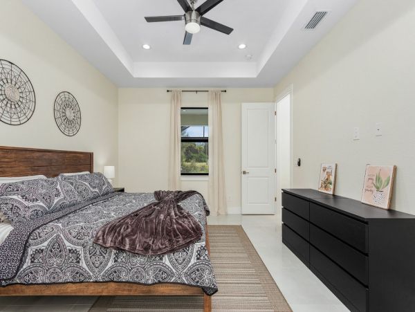Cape Coral Home 1024144