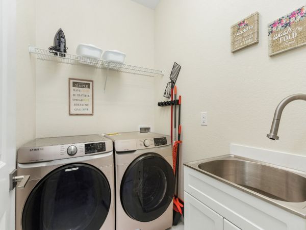 Cape Coral Home 1024144