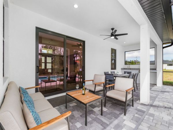 Cape Coral Home 1024144