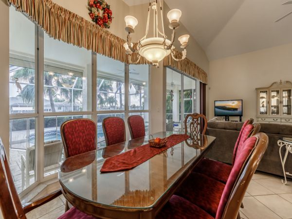 Cape Coral Home 1024146
