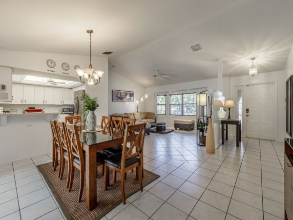 Cape Coral Home 1024147