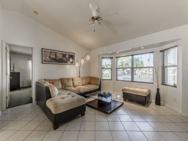 Cape Coral Home 1024147