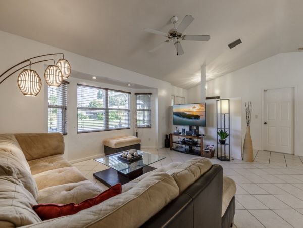 Cape Coral Home 1024147