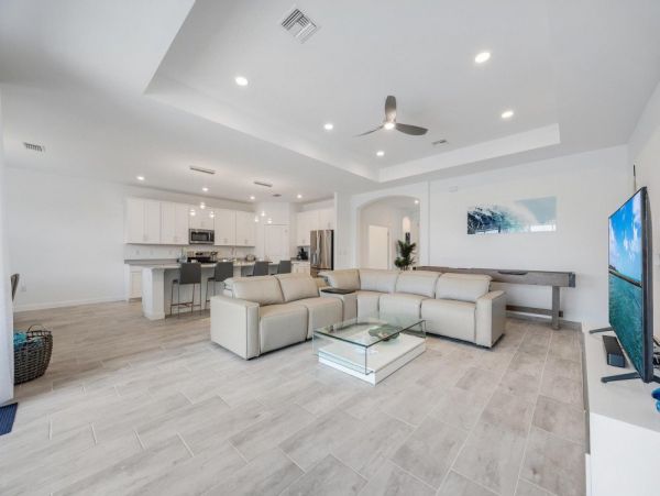 Cape Coral Home 1024150
