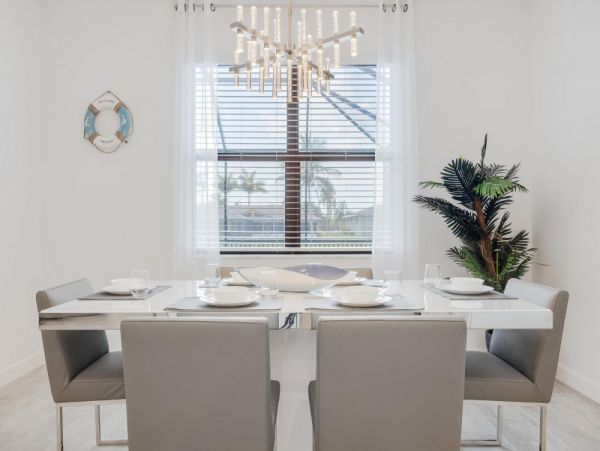 Cape Coral Home 1024150