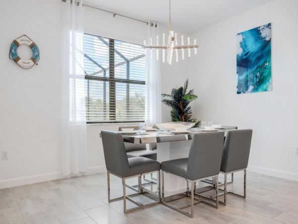 Cape Coral Home 1024150