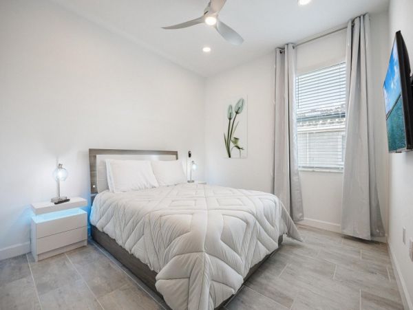 Cape Coral Home 1024150