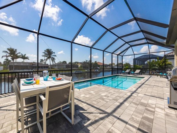 Cape Coral Home 1024150