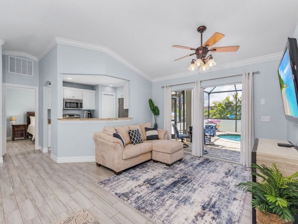 Cape Coral Home 1024151