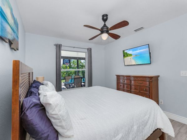 Cape Coral Home 1024151